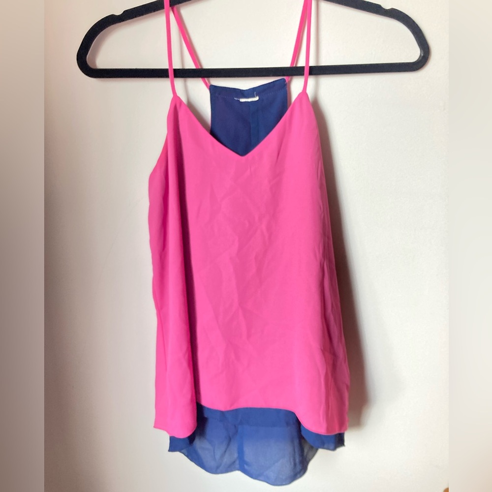 Women’s V Neck Two Tone Cami Size Small